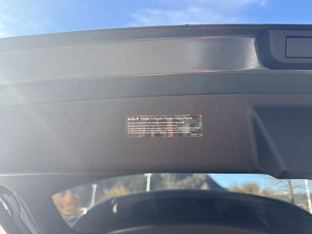 2026 Kia Sorento EX PHEV - Photo 9