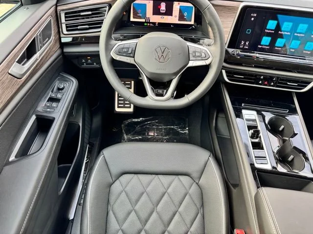 2026 Volkswagen Atlas SEL Premium R-Line - Photo 11
