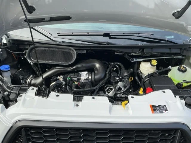 New 2025 Oxford White Ford Base image 24
