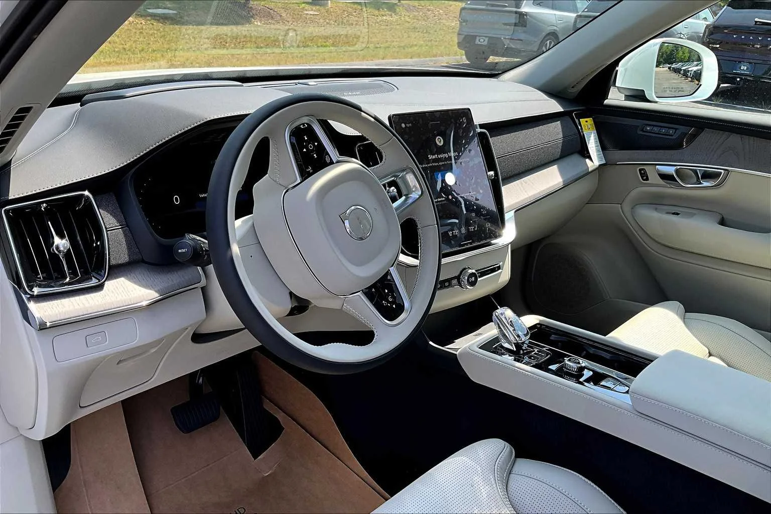 2026 Volvo XC90 Ultra - Photo 9