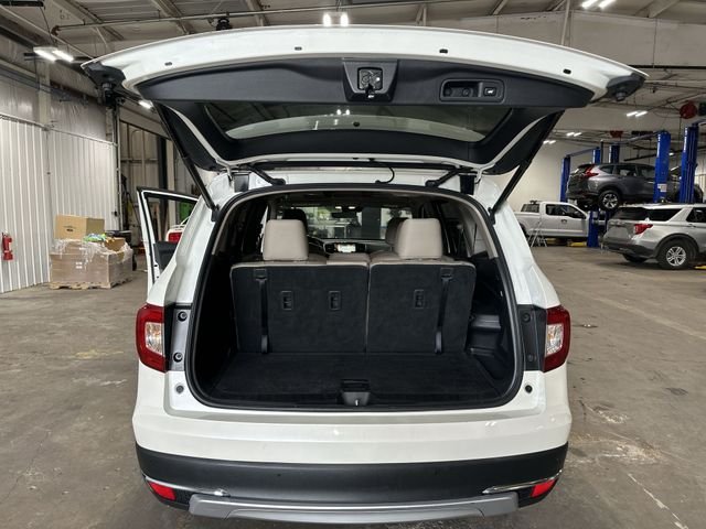 Certified Used 2019  Honda Touring image 25