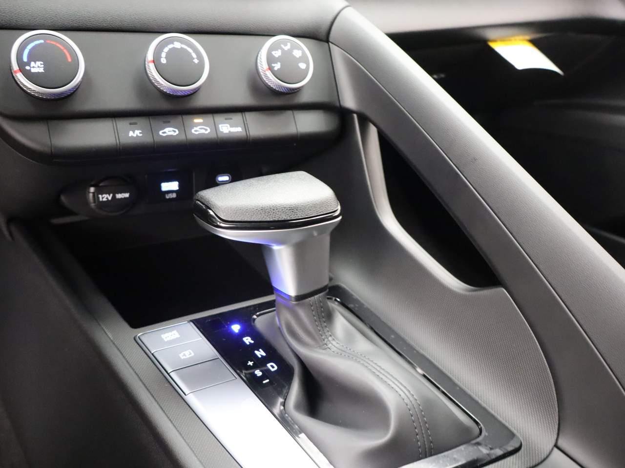New 2026 Amazon Gray Pearl Hyundai SE image 8