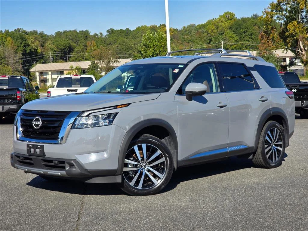 Used 2024 Gray Nissan Platinum image 2