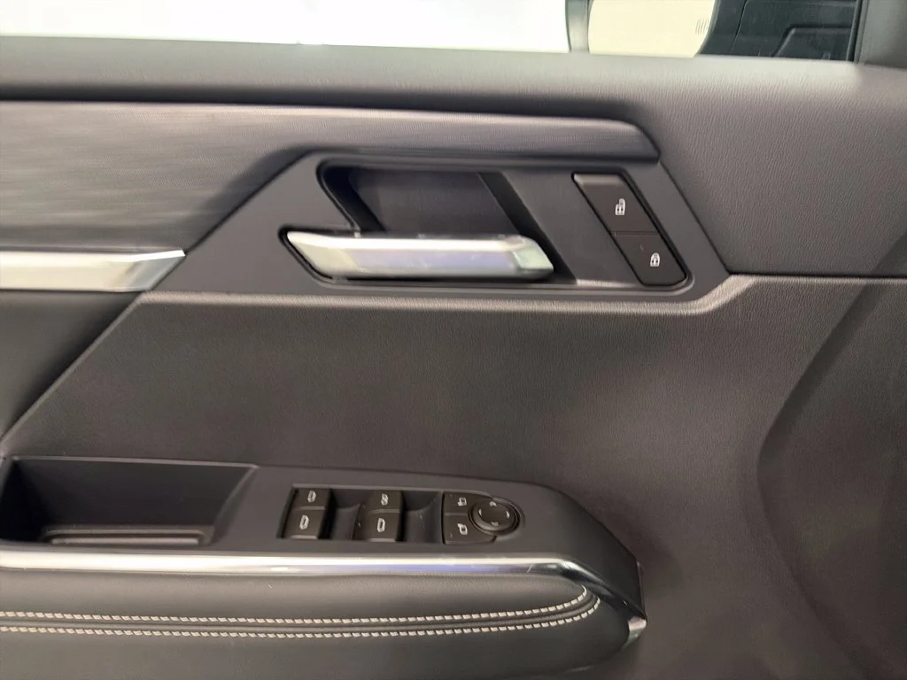 New 2027 Trailstone Green Metallic GMC Elevation image 19