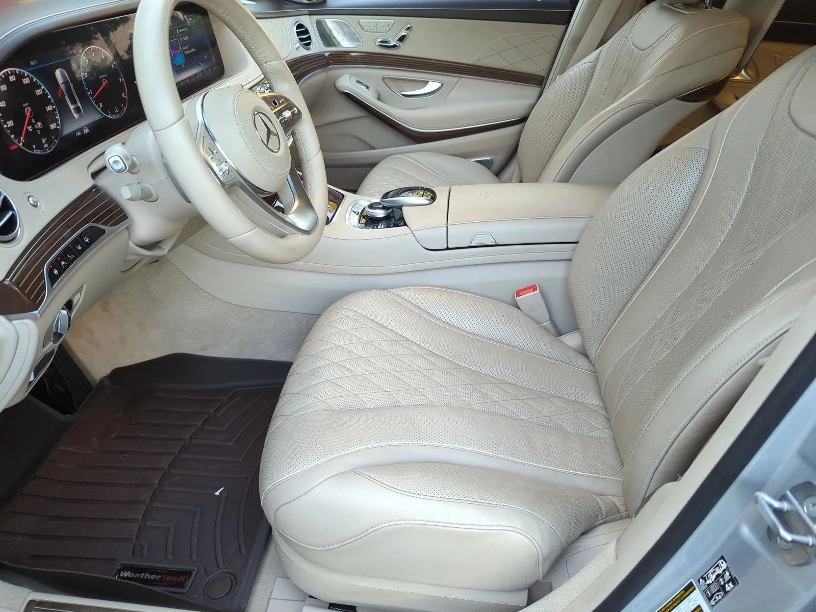 Used 2020 Iridium Silver Metallic Mercedes-Benz Maybach S 560 image 16