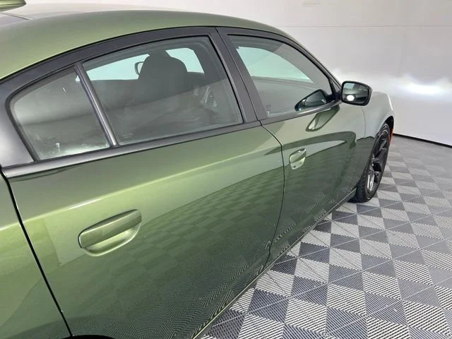Used 2023 Green Dodge SXT image 9