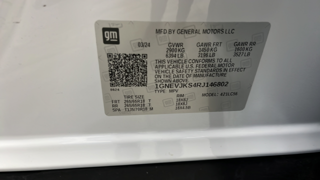 Used 2024 Summit White Chevrolet Z71 image 29