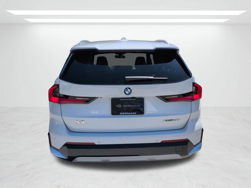 New 2026 Alpine White BMW xDrive28i image 5