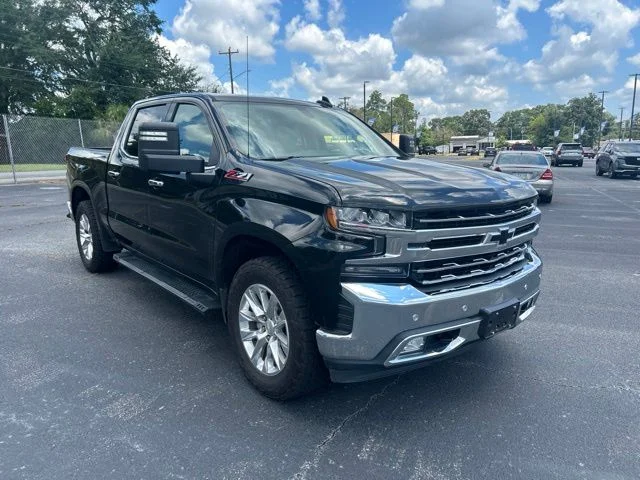 Used 2019 Black Chevrolet LTZ image 6