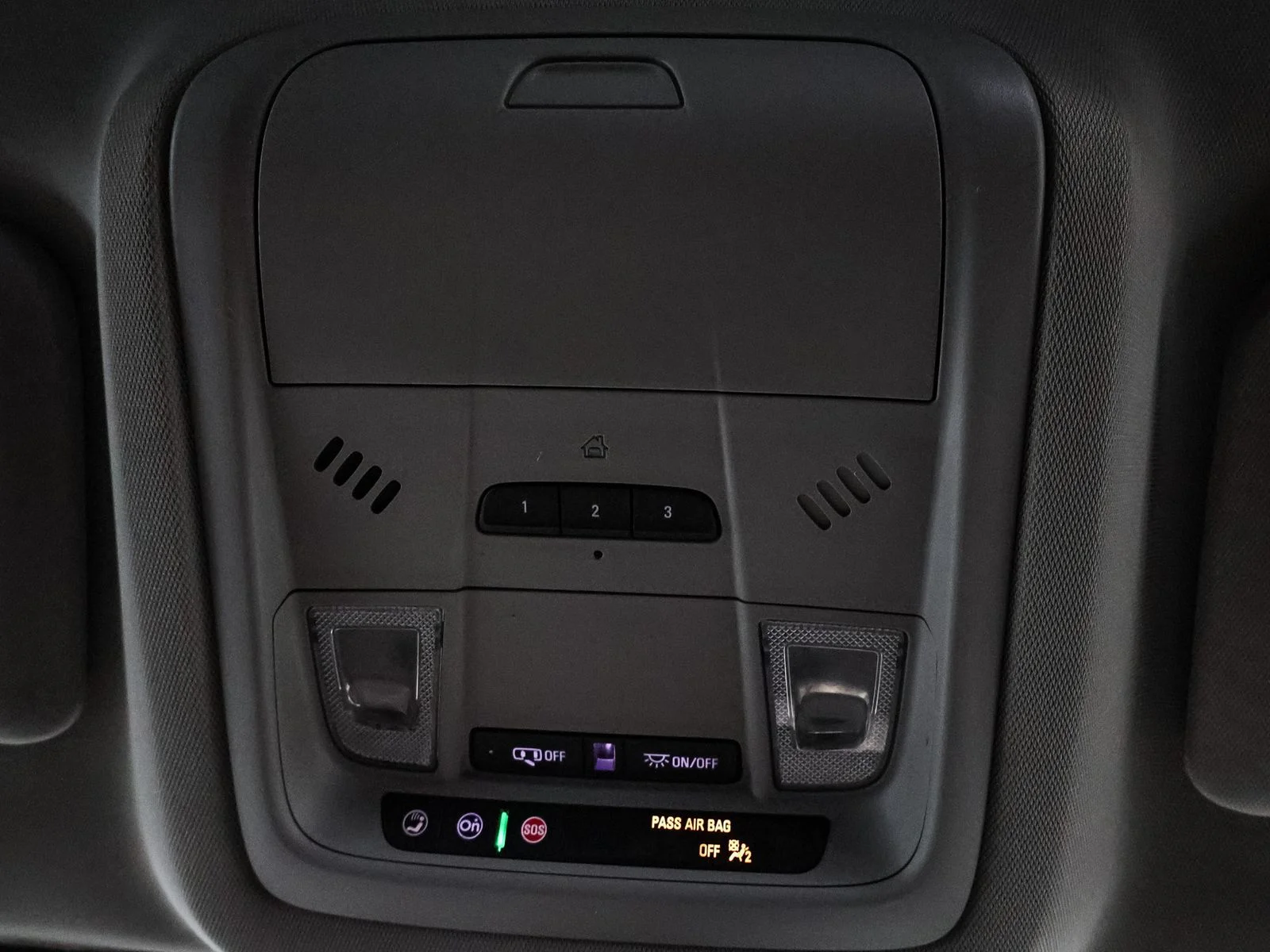 2020 GMC Acadia SLT - Photo 34