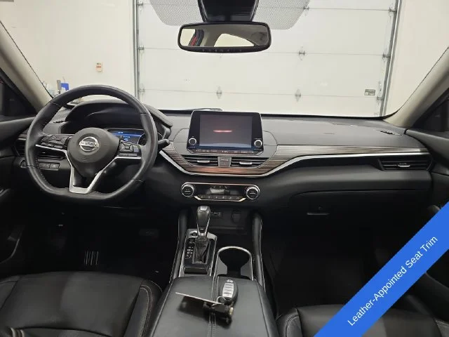 Used 2020 Scarlet Ember Nissan 2.5 SL image 13