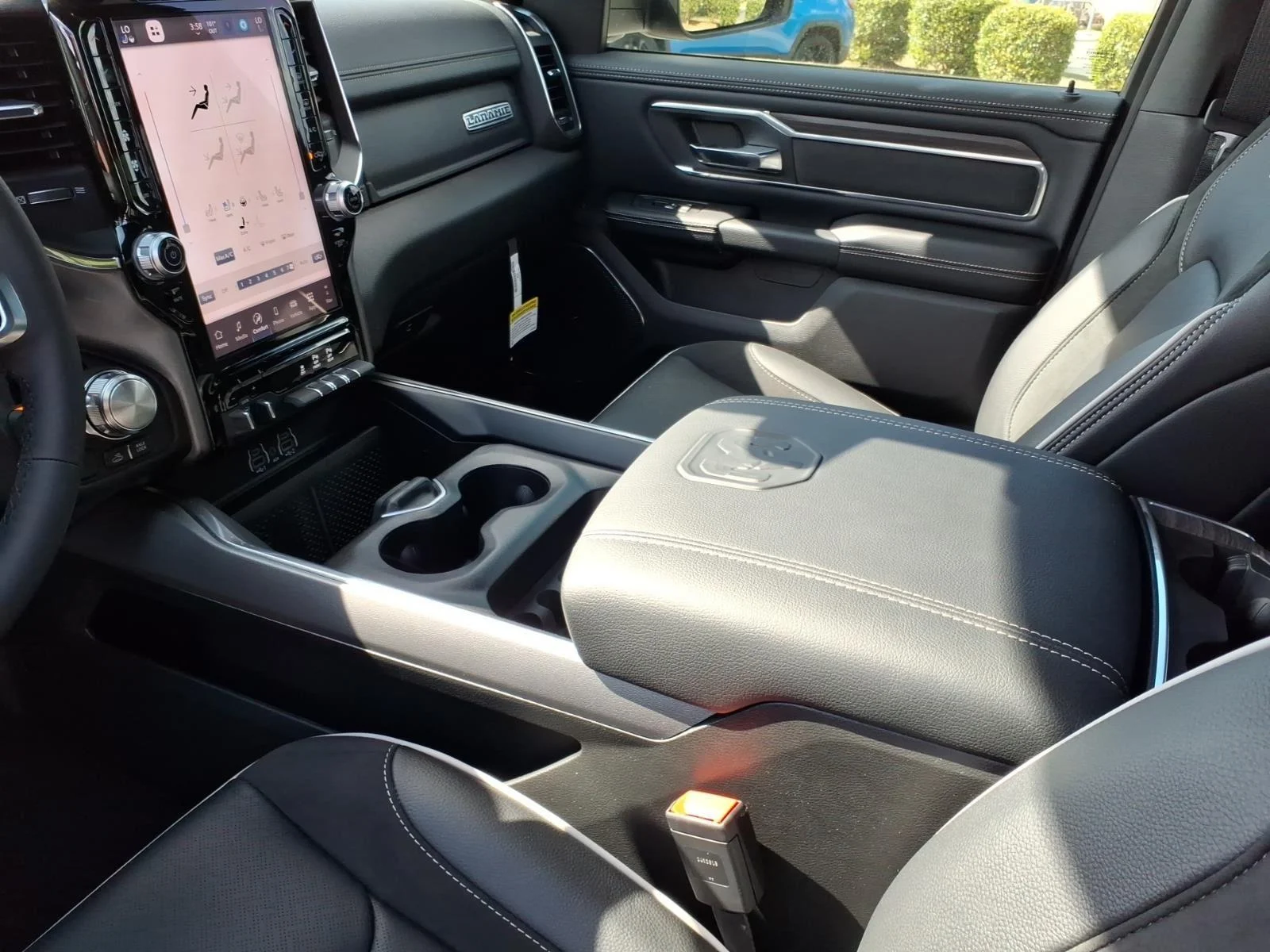 New 2026 Canyon Lake Exterior Paint RAM Laramie image 22