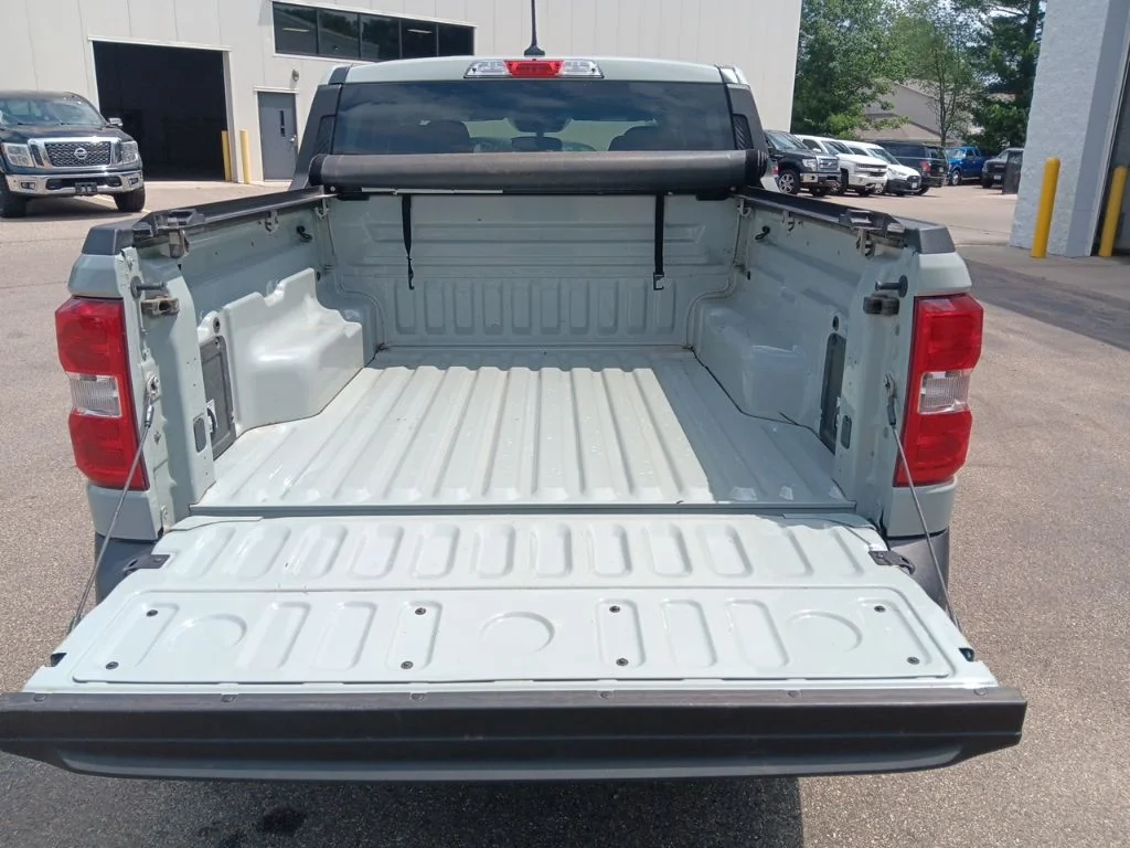 Used 2022 Cactus Gray Ford XL image 33