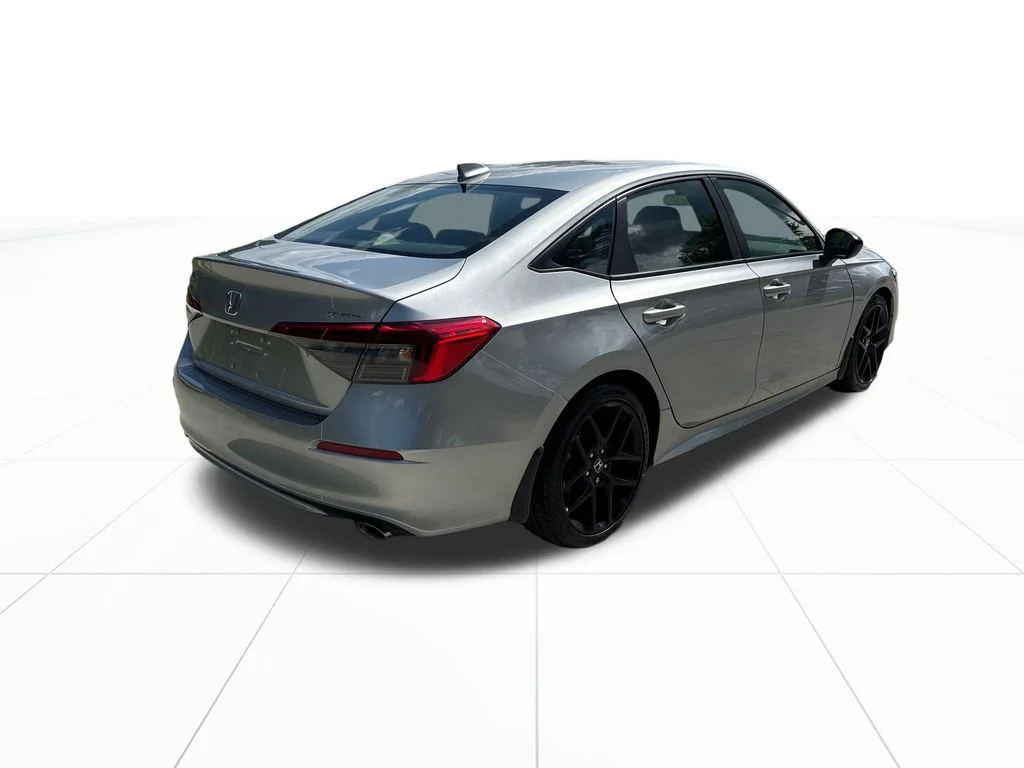 Certified Used 2023 Lunar Silver Metallic Honda 2.0L 4D SPORT image 9