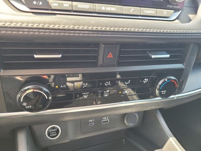 Used 2023 Gray Nissan S image 24