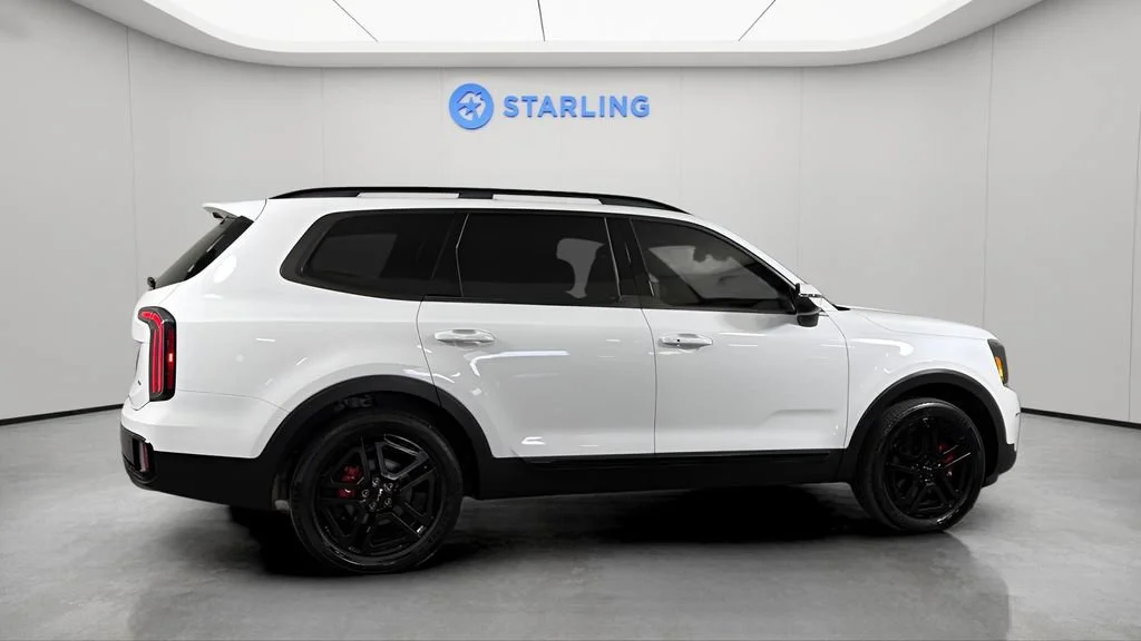 Used 2024 White Kia EX X-Line image 10