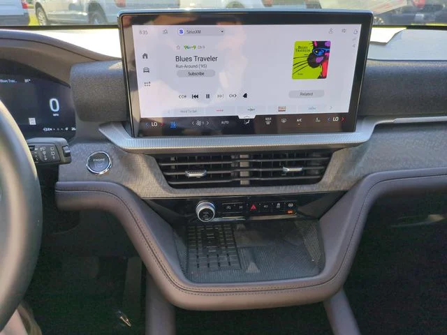 Used 2025 White Ford Platinum image 21
