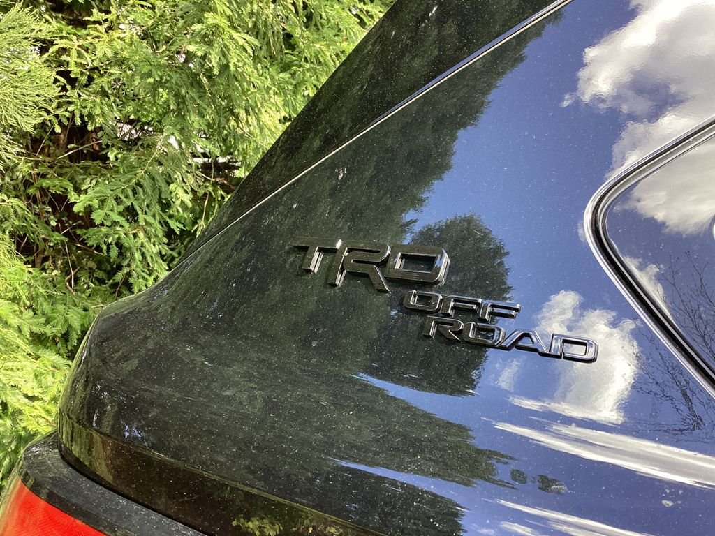 New 2026 Black Toyota Platinum image 12