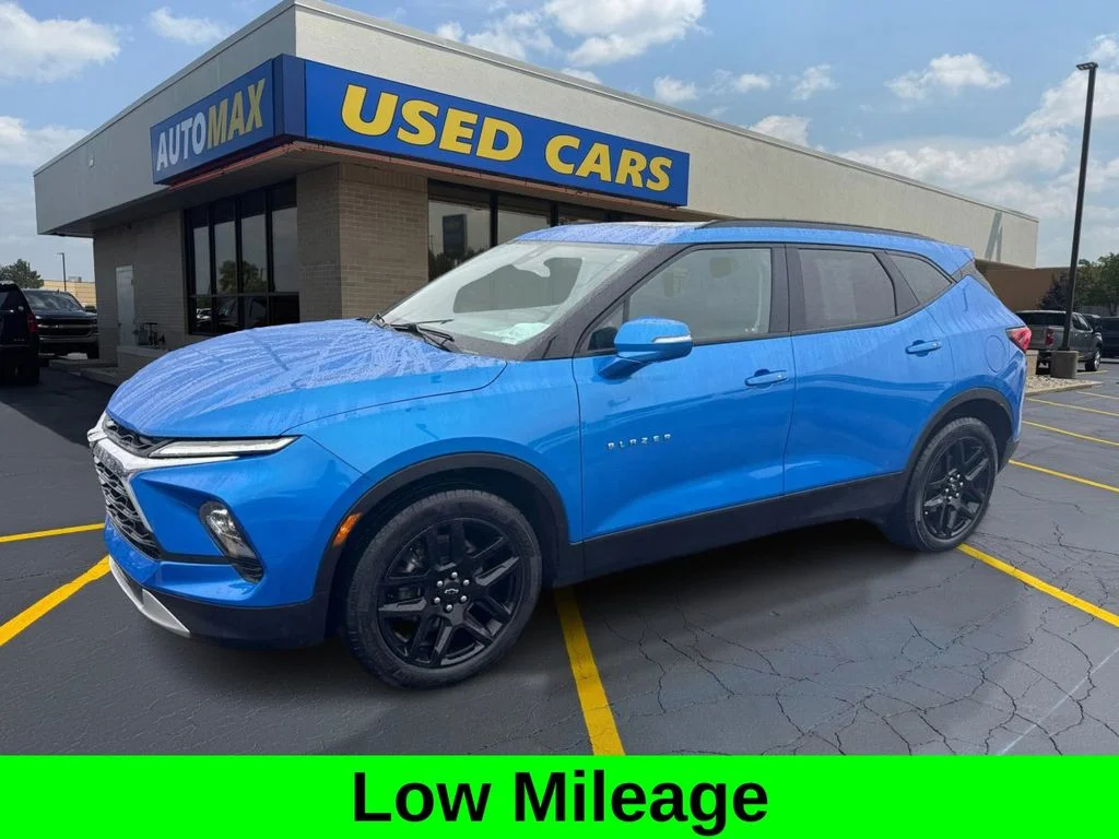 Used 2024 Riptide Blue Chevrolet LT image 1