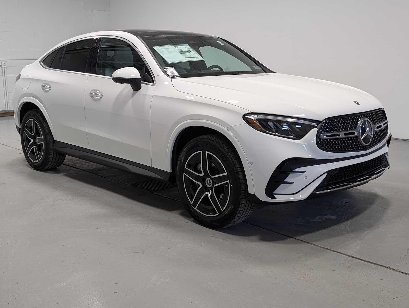 Certified Used 2026 Polar White Mercedes-Benz GLC 300 image 6