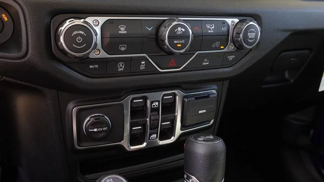 New 2026 Reign Exterior Paint Jeep Sport image 23