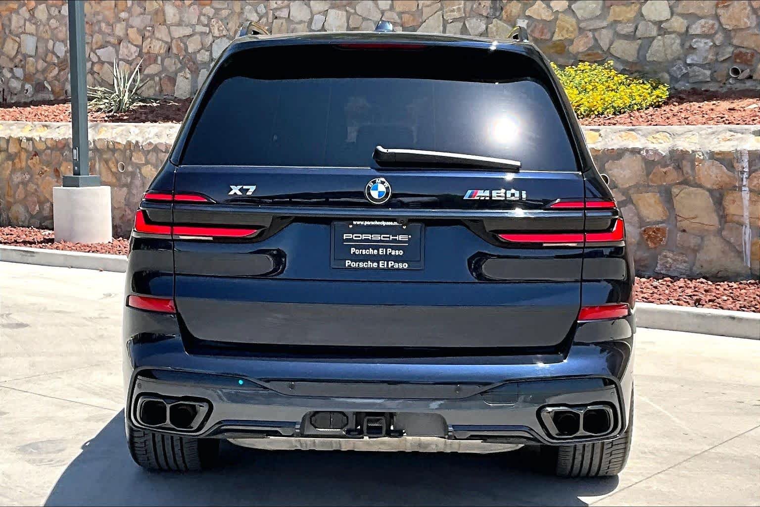 Pre-Owned 2024 BMW X7 M60i M60i