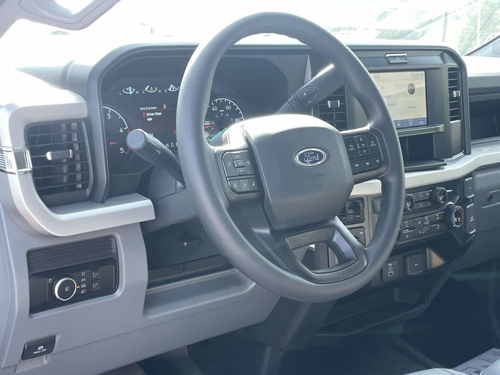 New 2026 Oxford White Ford  image 2