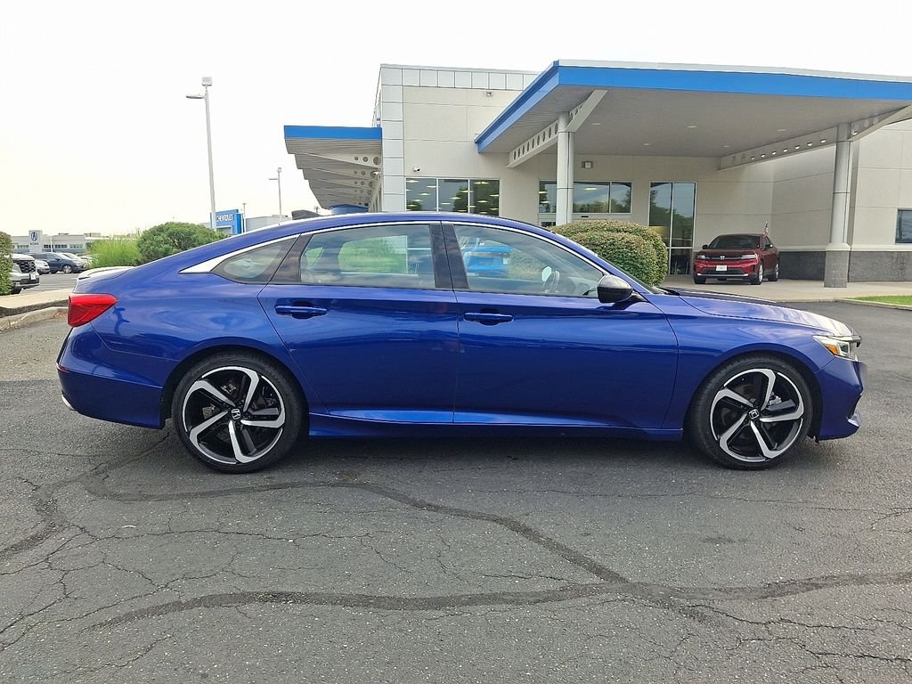 Certified Used 2022 Still Night Pearl Honda 1.5T SPORT image 7