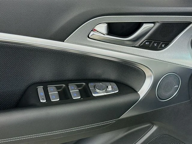 New 2026 Genesis G70 2.5T Prestige