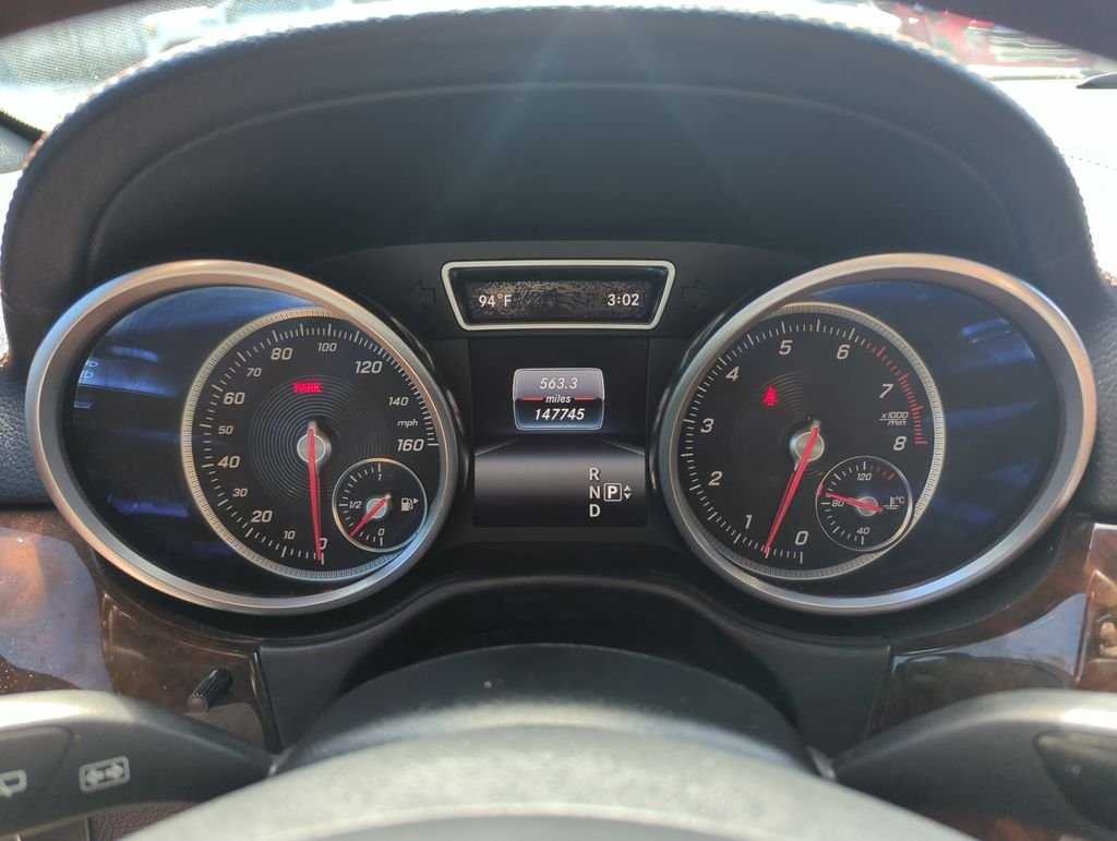 Used 2016  Mercedes-Benz GLE 400 image 39