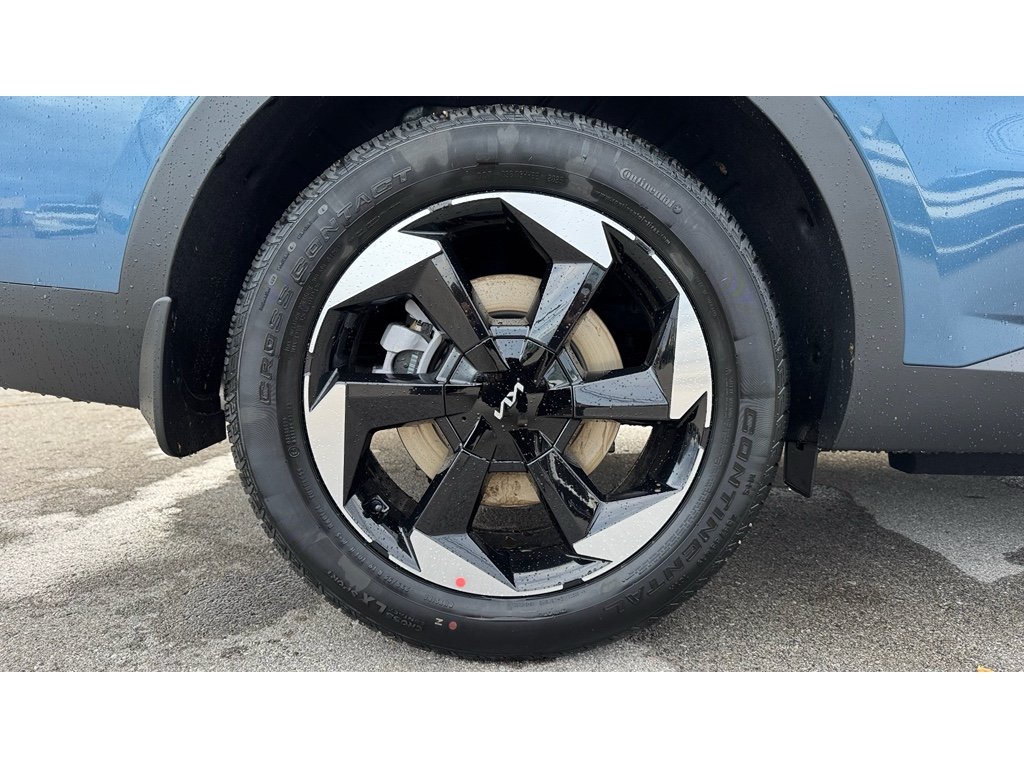 New 2026 Mineral Blue Kia EX image 32