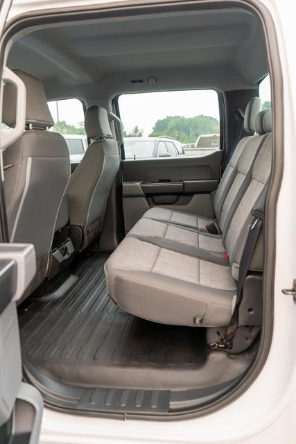 Used 2022 Oxford White Ford XL image 10