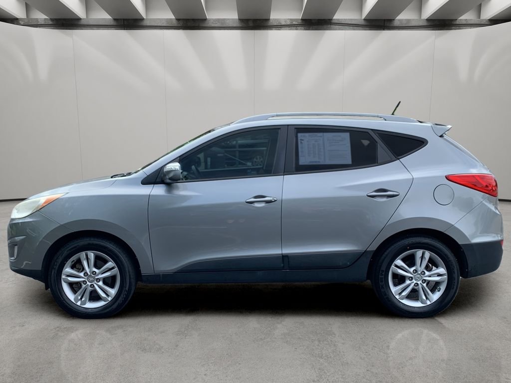 Used 2013 Hyundai Tucson GLS with VIN KM8JU3AC2DU735916 for sale in Matthews, NC