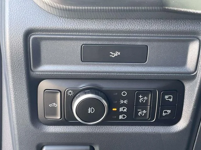 New 2026 White Ford Lariat image 26