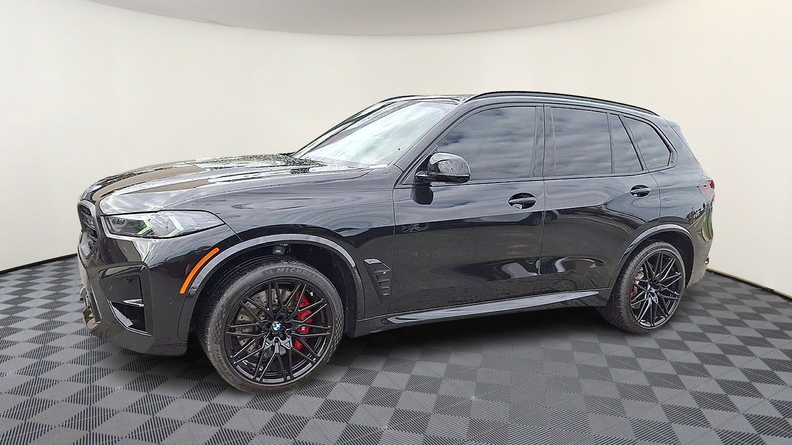 Used 2025 Black Sapphire Metallic - 475 BMW Competition image 4