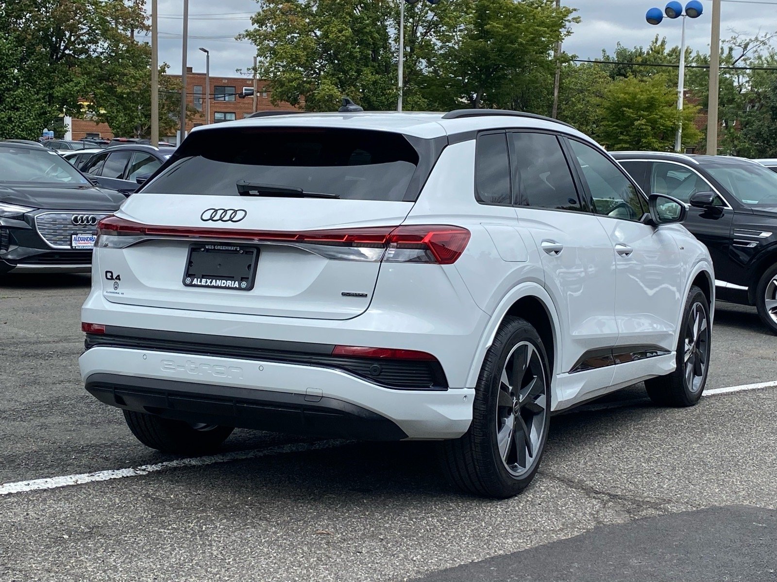 Used 2024 White Audi Premium Plus image 3