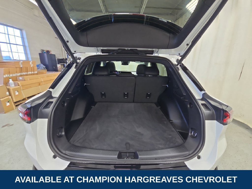 2025 Chevrolet Equinox EV LT - Photo 34