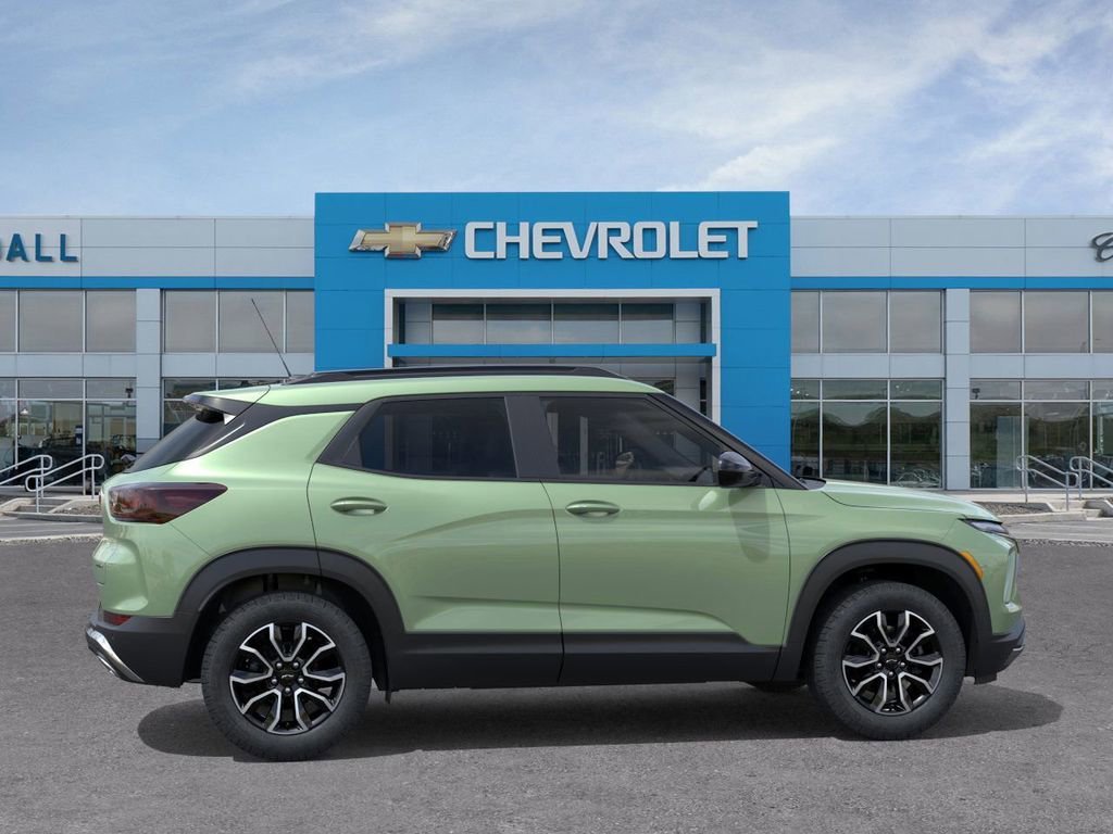New 2026 Cacti Green Chevrolet ACTIV image 5