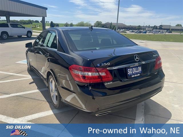 Used 2010 Black Mercedes-Benz E 350 Luxury image 3