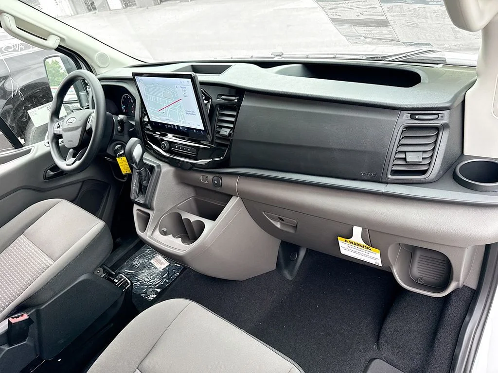 2025 Ford Transit Passenger Van XLT - Photo 30