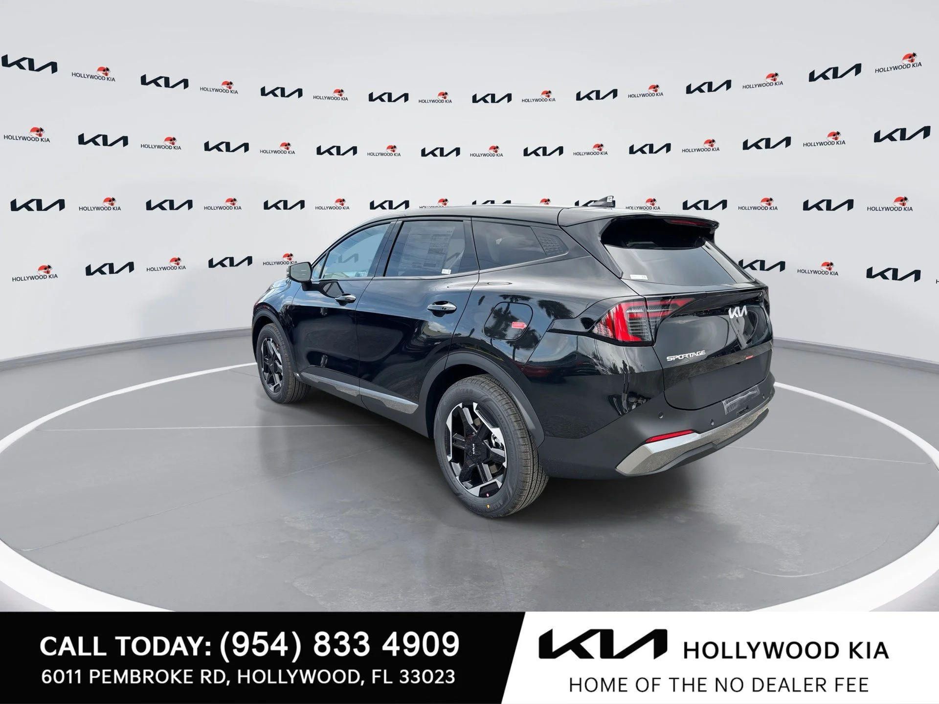 New 2027 Fusion Black Kia S image 6