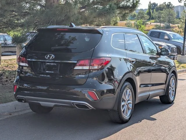 Used 2017 Espresso Hyundai SE image 3