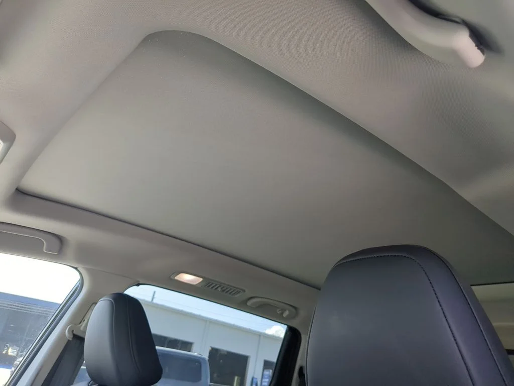 New 2026 AUTUMN GREEN METALLIC Subaru Touring 7-Passenger image 21
