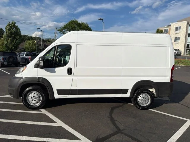 Used 2019 White Ram High Roof image 4