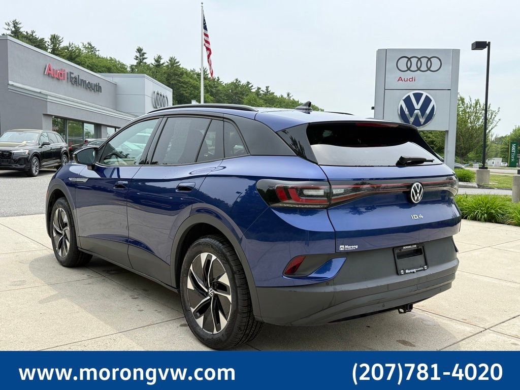 Used 2022 Blue Volkswagen Pro S image 12