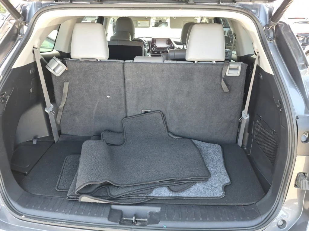 Certified Used 2022 Gray Toyota XLE image 14