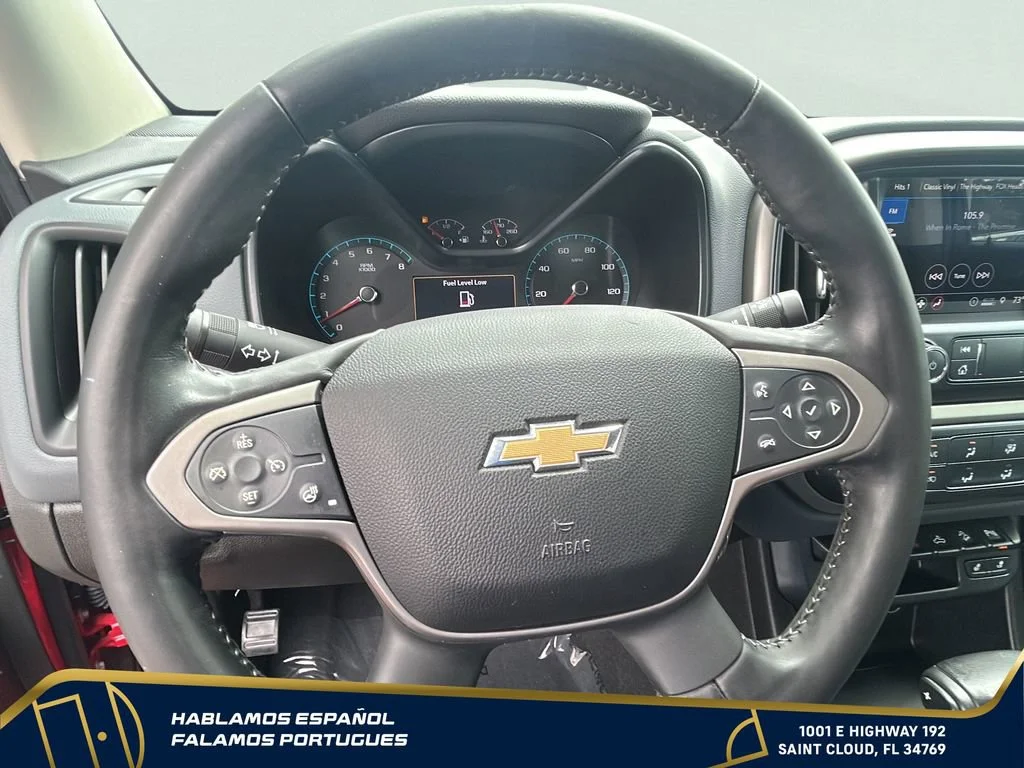 Used 2019 RED HOT Chevrolet 2WD Z71 image 18