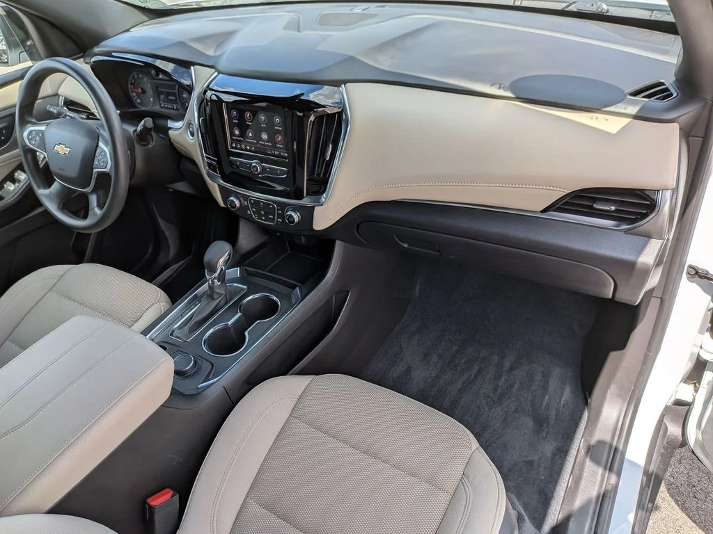 Used 2023 White Chevrolet LS image 32