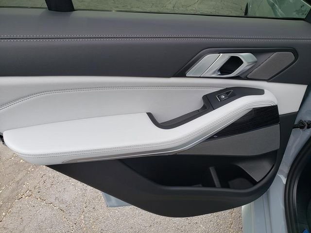 New 2026 Brooklyn Grey Metallic BMW xDrive40i image 14