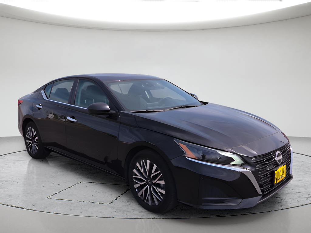 Used 2025 Black Nissan 2.5 SV image 7